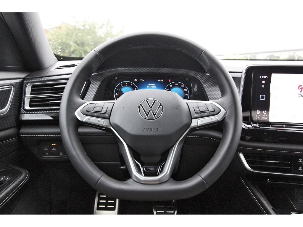 2026 Volkswagen Atlas Cross Sport 2.0T SEL Premium R-Line