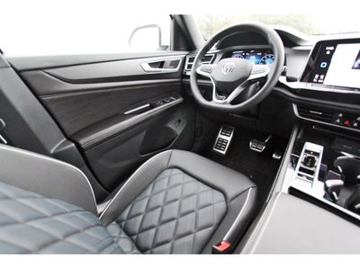 2026 Volkswagen Atlas Cross Sport 2.0T SEL Premium R-Line