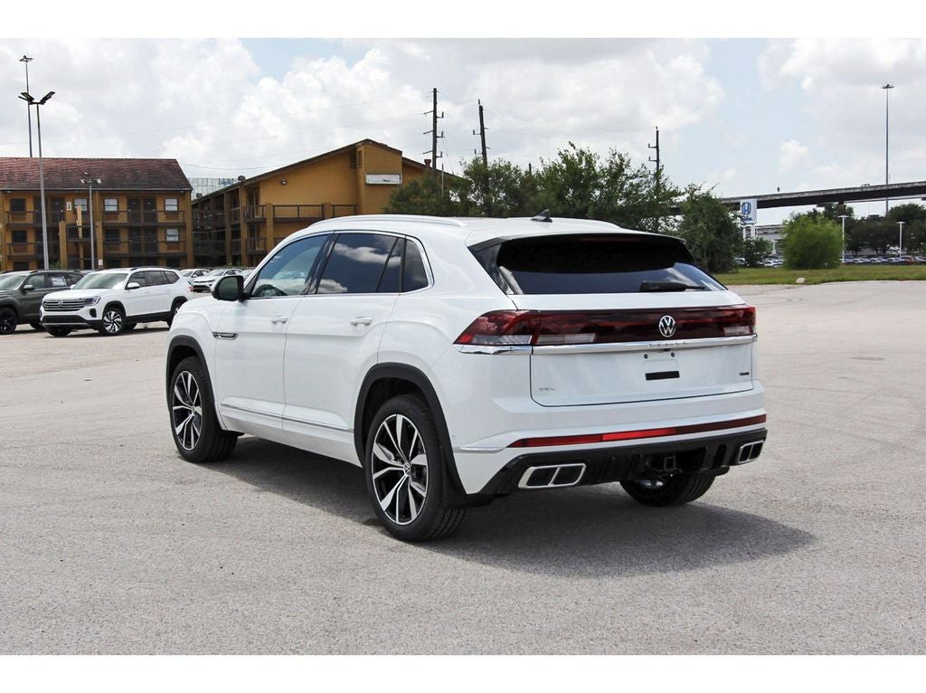 2026 Volkswagen Atlas Cross Sport 2.0T SEL Premium R-Line