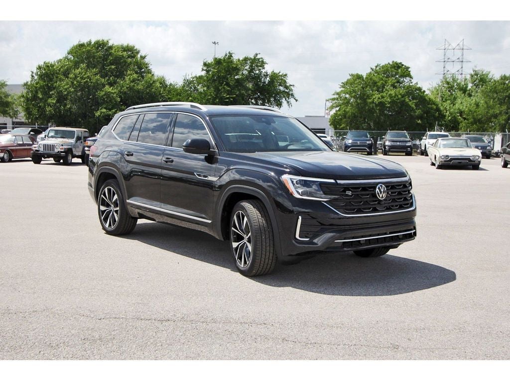 2026 Volkswagen Atlas 2.0T SEL Premium R-Line