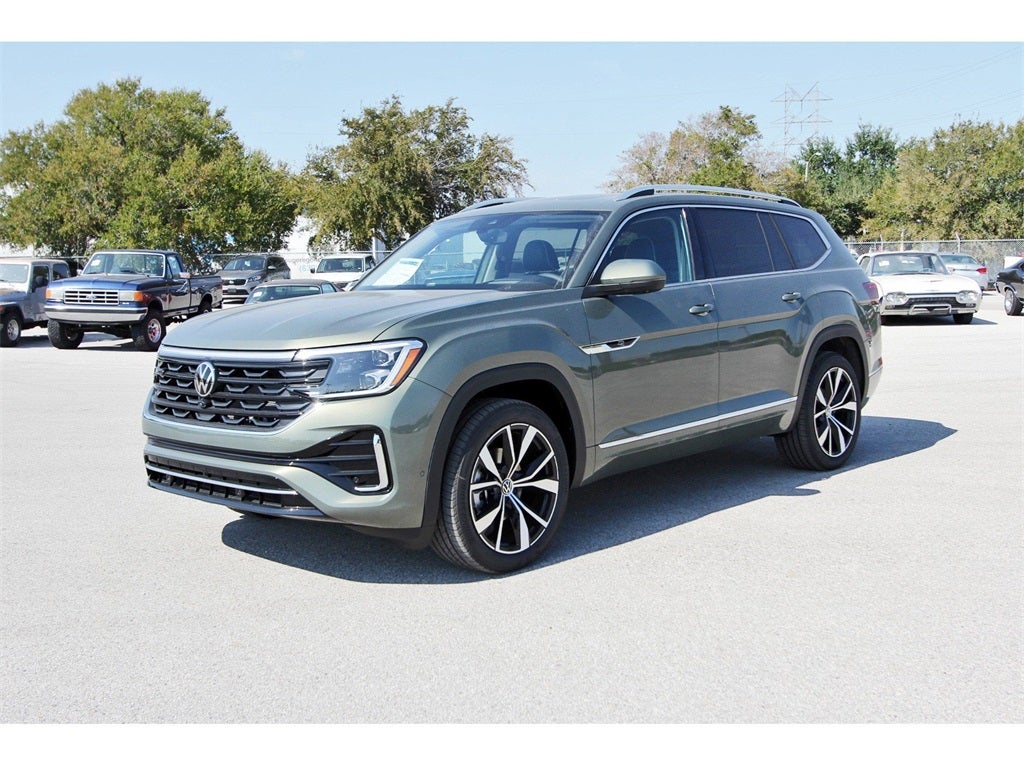 2026 Volkswagen Atlas 2.0T SEL Premium R-Line
