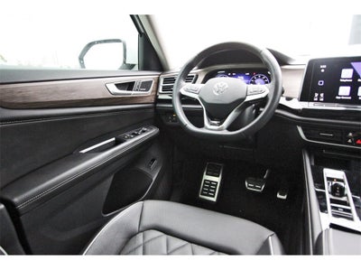 2024 Volkswagen Atlas 2.0T SEL Premium R-Line