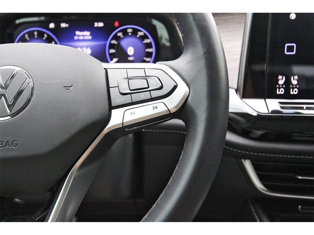 2024 Volkswagen Atlas 2.0T SEL Premium R-Line