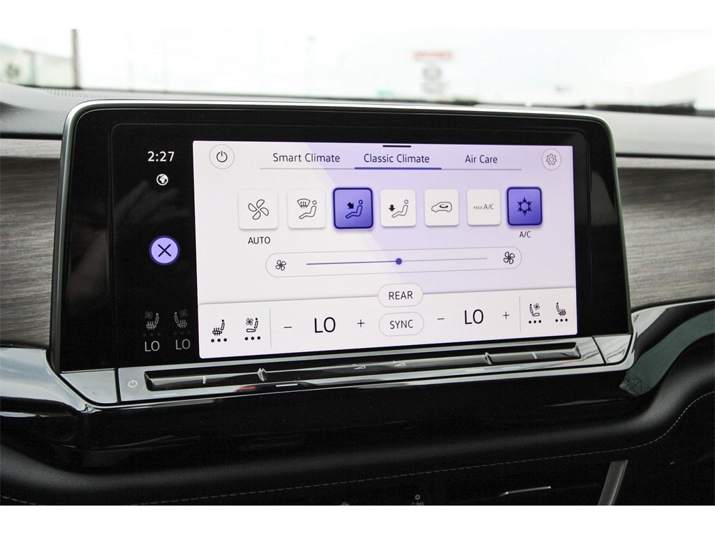 2024 Volkswagen Atlas 2.0T SEL Premium R-Line