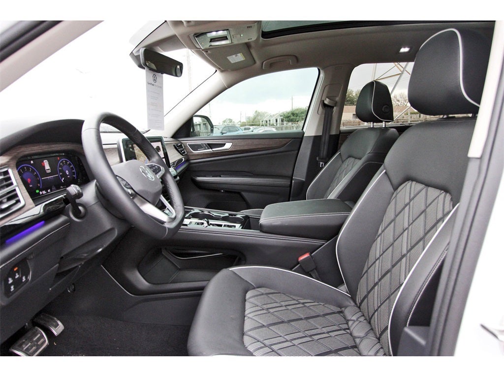 2024 Volkswagen Atlas 2.0T SEL Premium R-Line