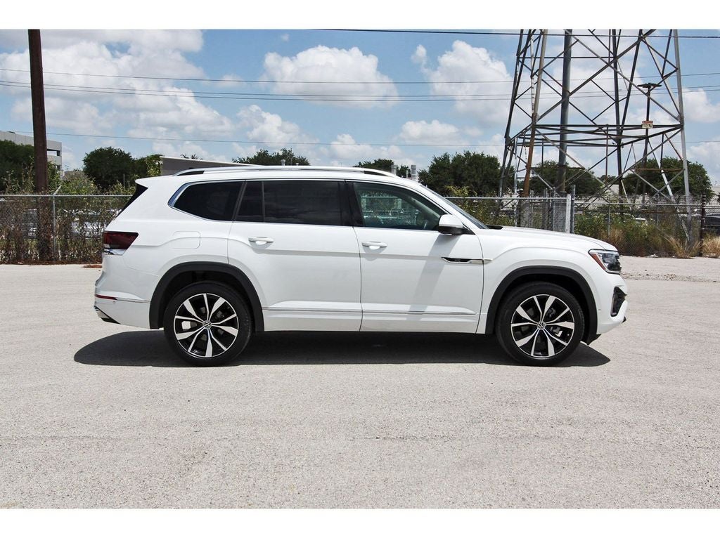 2024 Volkswagen Atlas 2.0T SEL Premium R-Line
