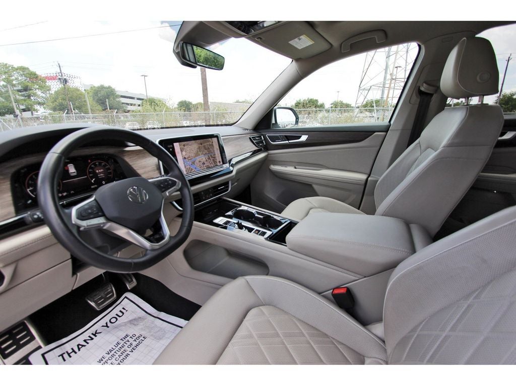 2024 Volkswagen Atlas 2.0T SEL Premium R-Line