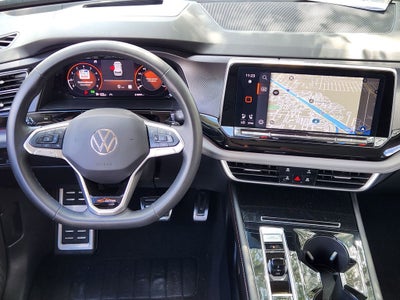 2024 Volkswagen Atlas 2.0T Peak Edition SEL