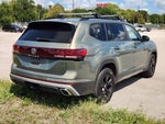 2024 Volkswagen Atlas 2.0T Peak Edition SEL