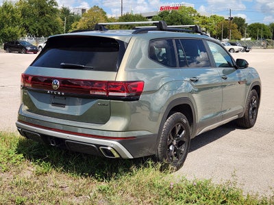 2024 Volkswagen Atlas 2.0T Peak Edition SEL