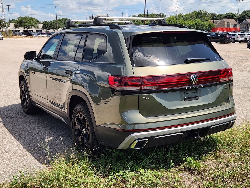 2024 Volkswagen Atlas 2.0T Peak Edition SEL