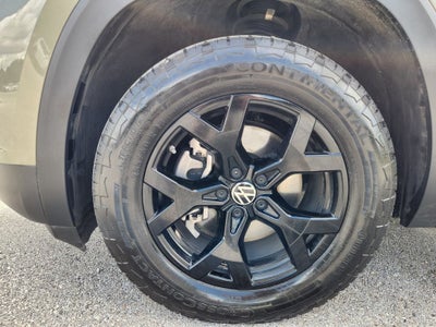 2024 Volkswagen Atlas 2.0T Peak Edition SEL