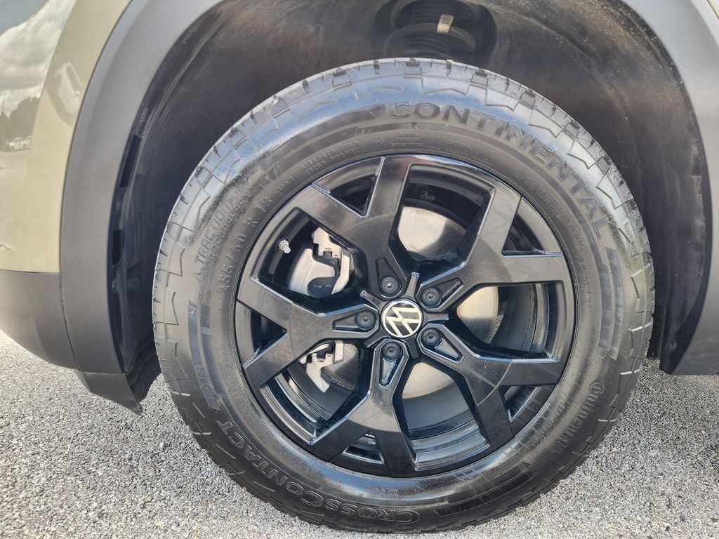 2024 Volkswagen Atlas 2.0T Peak Edition SEL
