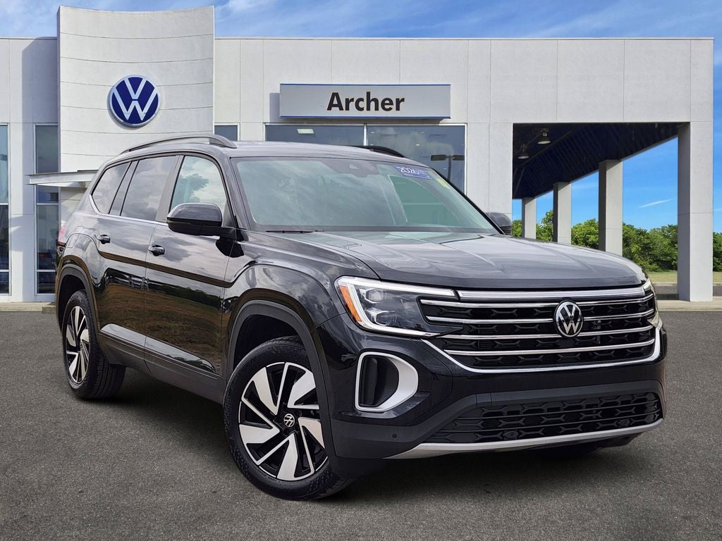 2026 Volkswagen Atlas SE w/Technology