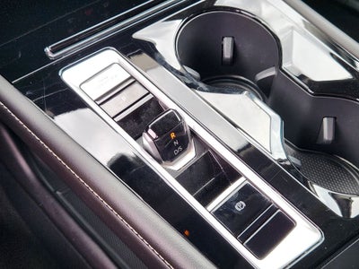 2026 Volkswagen Atlas SE w/Technology