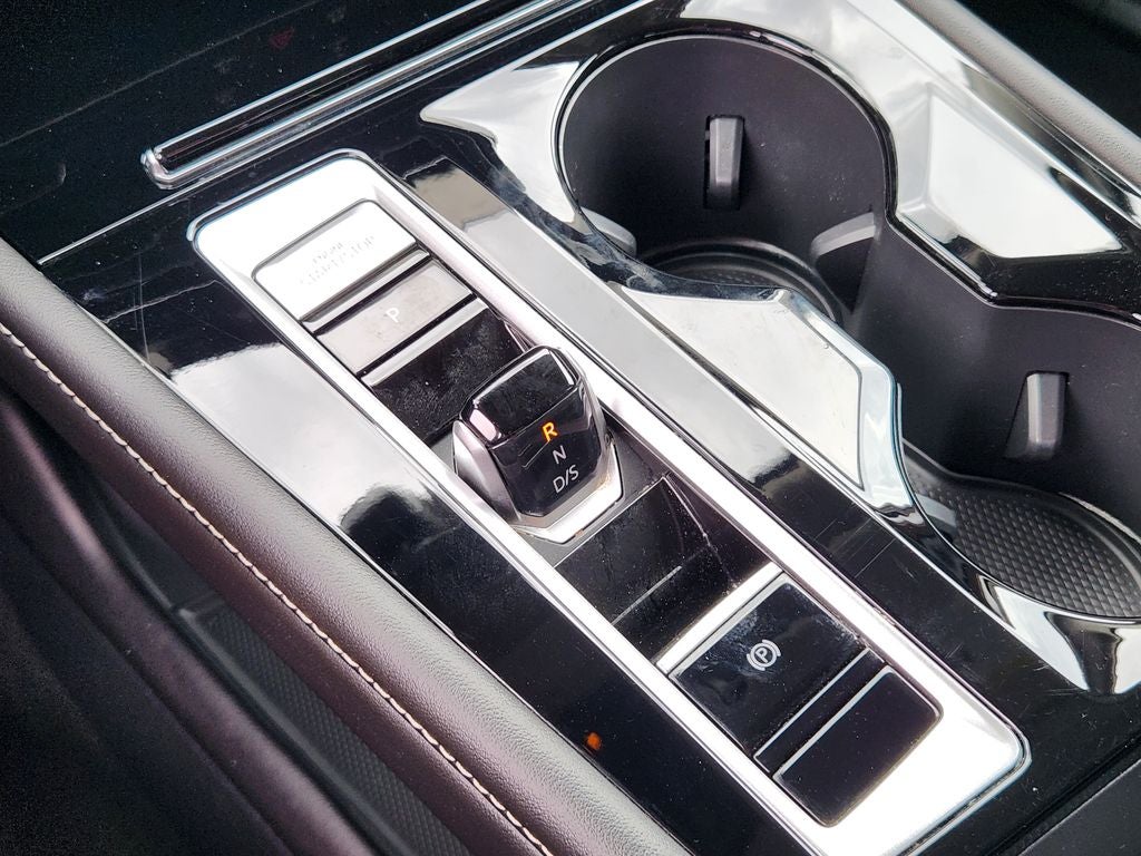 2026 Volkswagen Atlas SE w/Technology