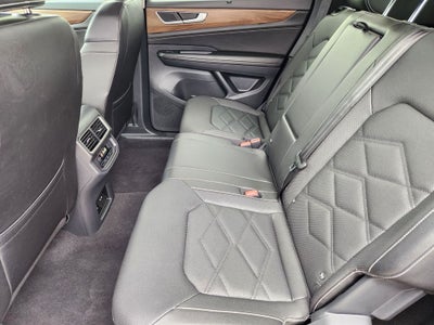 2026 Volkswagen Atlas SE w/Technology