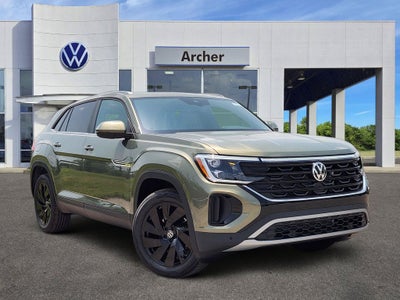 2026 Volkswagen Atlas Cross Sport 2.0T SE w/Technology