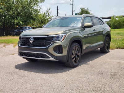 2026 Volkswagen Atlas Cross Sport 2.0T SE w/Technology