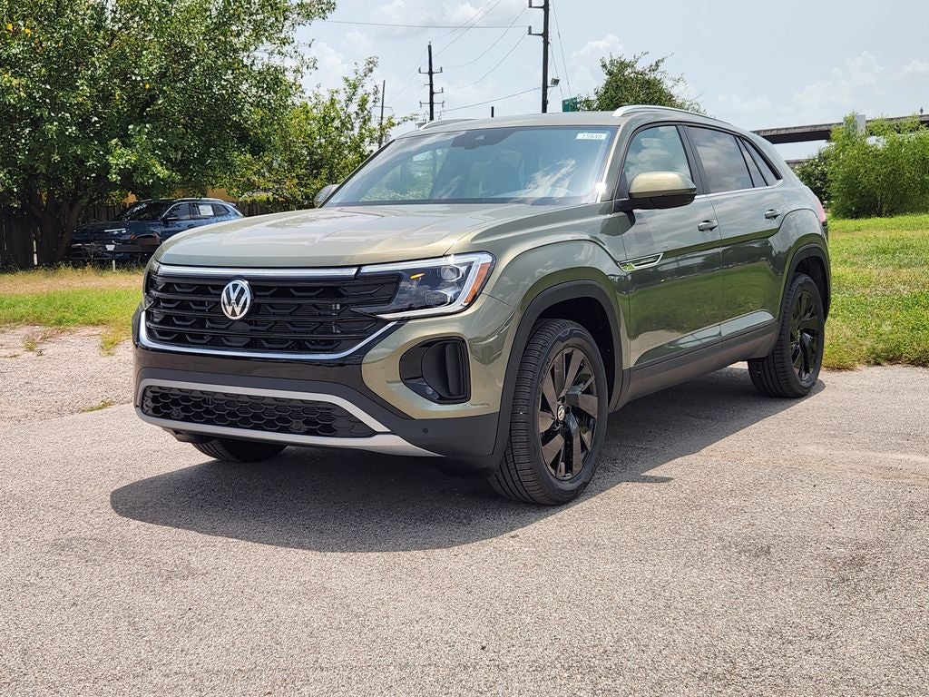 2026 Volkswagen Atlas Cross Sport 2.0T SE w/Technology