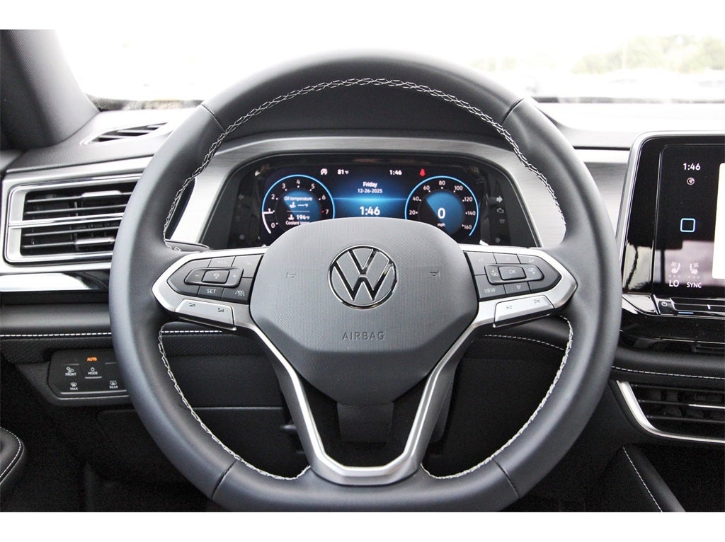 2026 Volkswagen Atlas Cross Sport 2.0T SE w/Technology