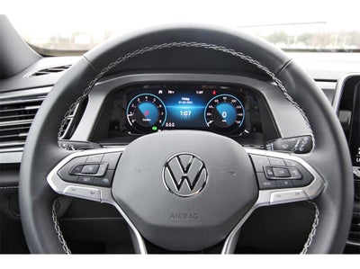 2025 Volkswagen Atlas Cross Sport 2.0T SE w/Technology