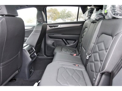 2025 Volkswagen Atlas Cross Sport 2.0T SE w/Technology