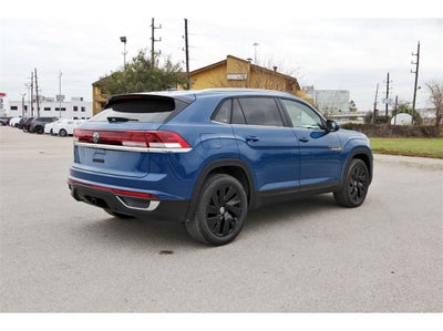 2025 Volkswagen Atlas Cross Sport 2.0T SE w/Technology