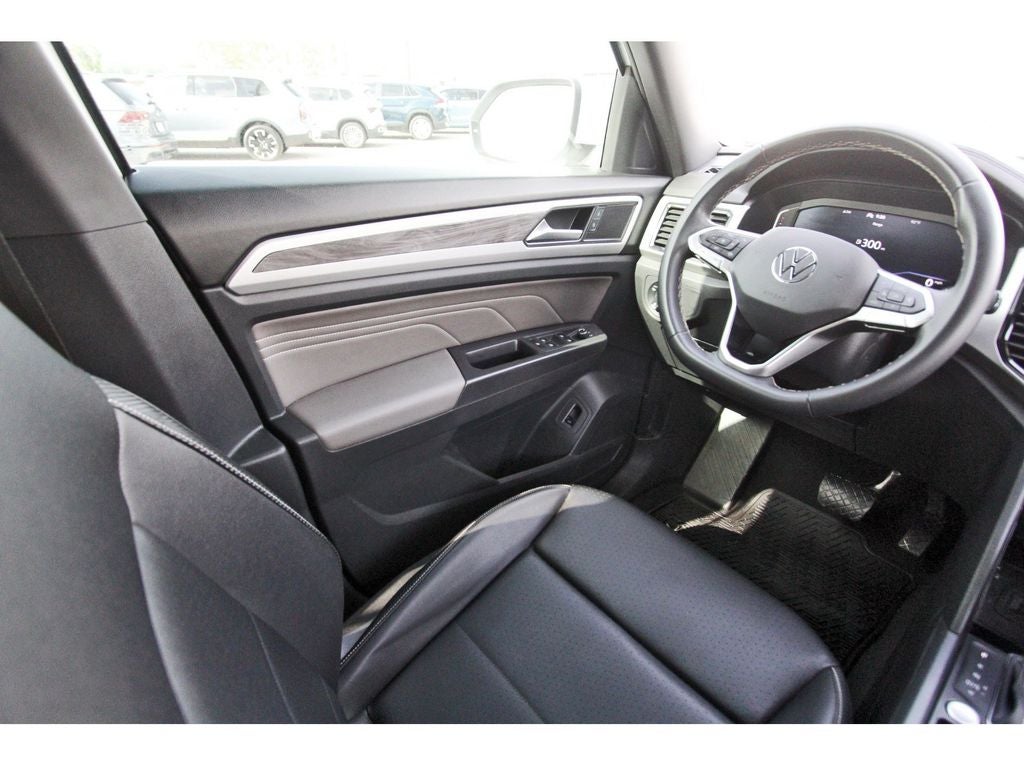 2023 Volkswagen Atlas Cross Sport 3.6L V6 SE w/Technology