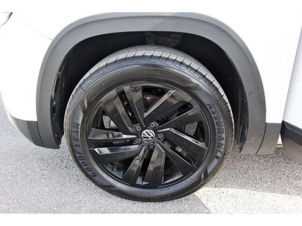 2023 Volkswagen Atlas Cross Sport 3.6L V6 SE w/Technology