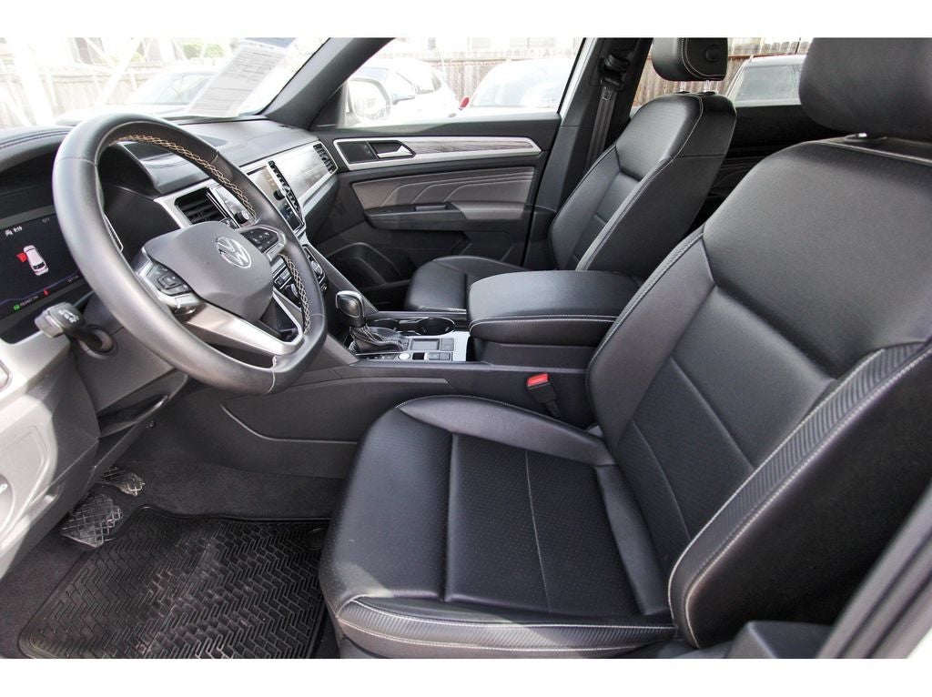 2023 Volkswagen Atlas Cross Sport 3.6L V6 SE w/Technology