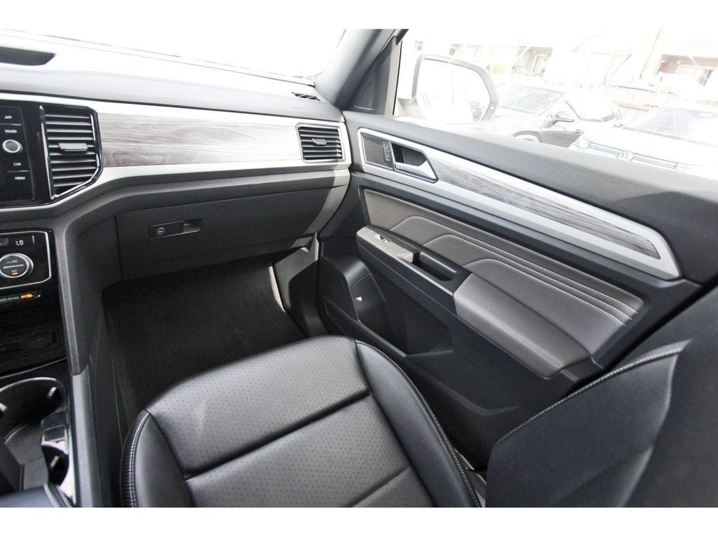 2022 Volkswagen Atlas Cross Sport 3.6L V6 SE w/Technology