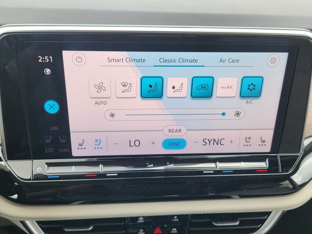 2026 Volkswagen Atlas SE w/Technology