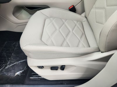 2026 Volkswagen Atlas SE w/Technology