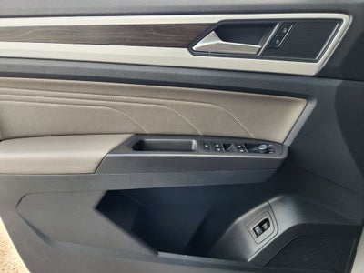 2022 Volkswagen Atlas 2.0T SE w/Technology