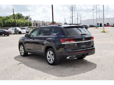 2022 Volkswagen Atlas 3.6L V6 SE w/Technology