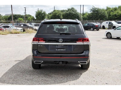 2022 Volkswagen Atlas 3.6L V6 SE w/Technology