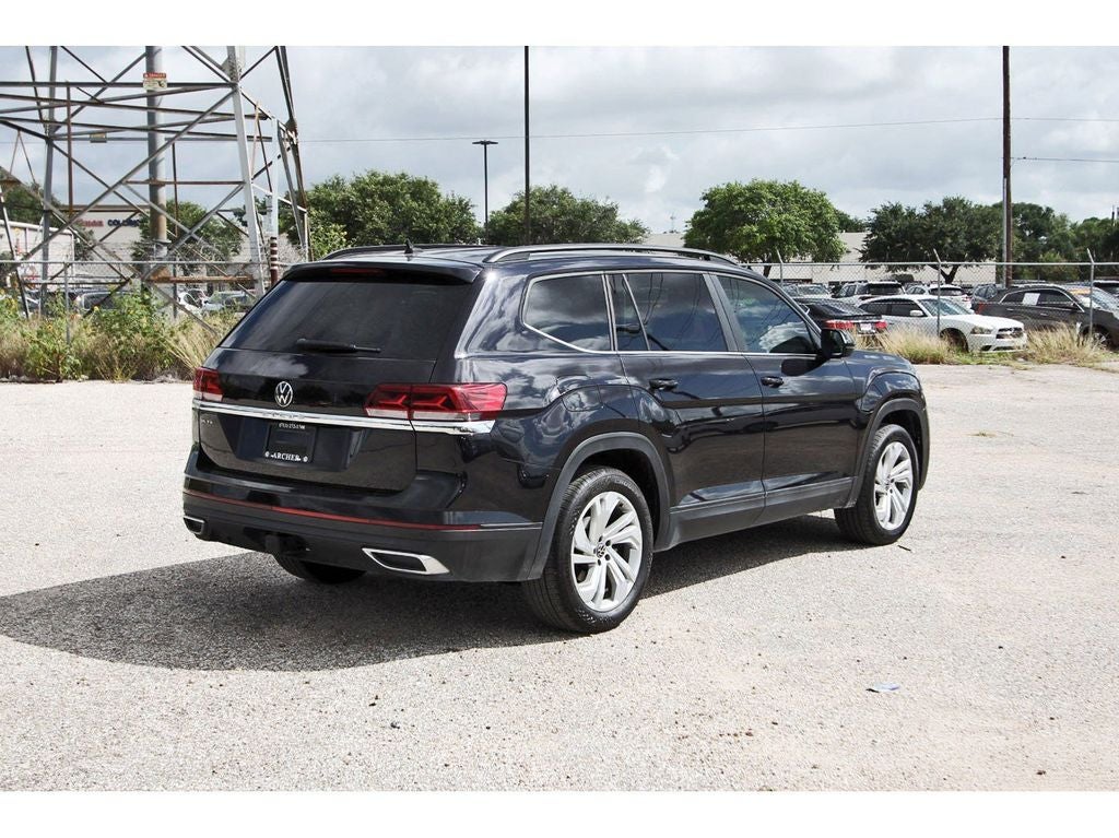 2022 Volkswagen Atlas 3.6L V6 SE w/Technology