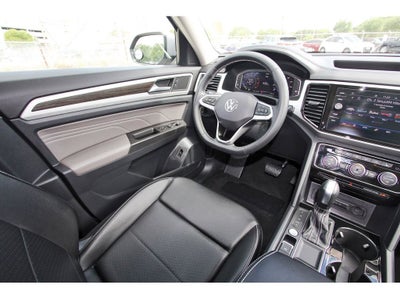 2022 Volkswagen Atlas 3.6L V6 SE w/Technology
