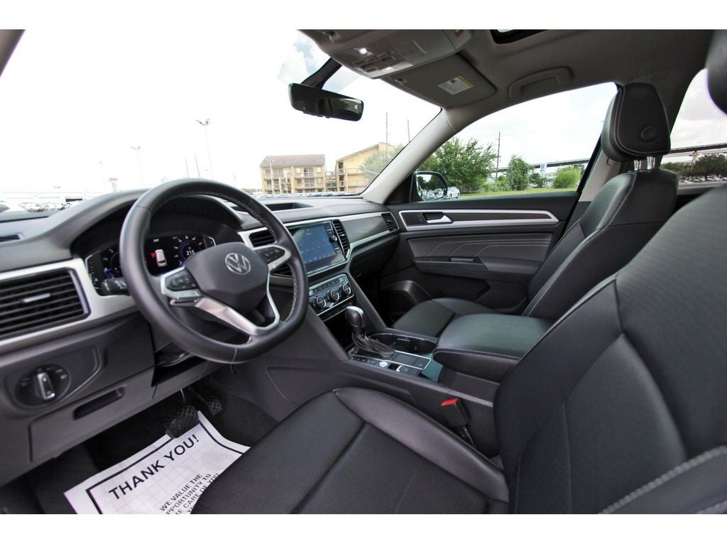 2022 Volkswagen Atlas 3.6L V6 SE w/Technology