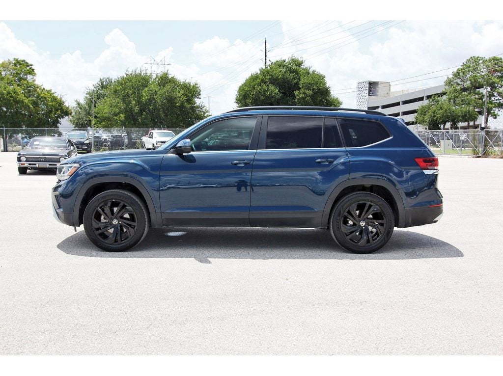 2022 Volkswagen Atlas 3.6L V6 SE w/Technology