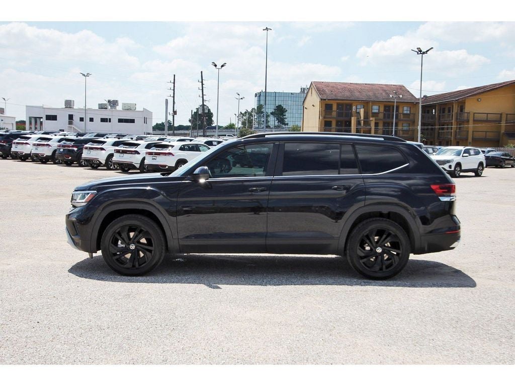 2023 Volkswagen Atlas 3.6L V6 SE w/Technology