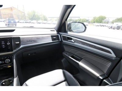 2022 Volkswagen Atlas Cross Sport 3.6L V6 SE w/Technology