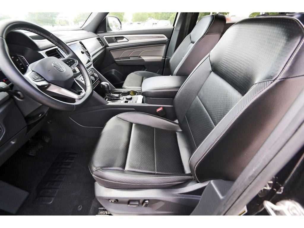 2022 Volkswagen Atlas Cross Sport 3.6L V6 SE w/Technology