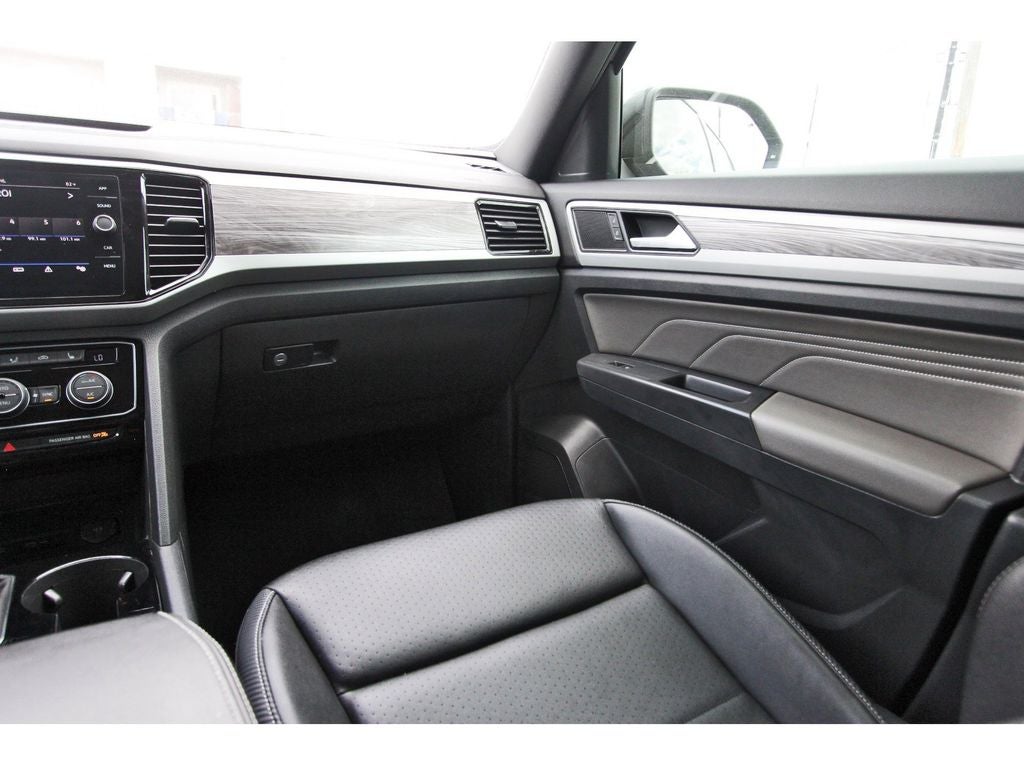 2022 Volkswagen Atlas Cross Sport 3.6L V6 SE w/Technology