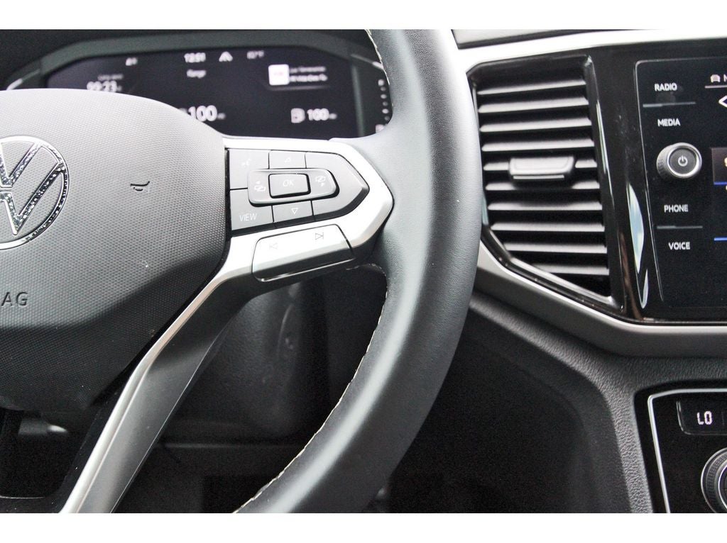 2022 Volkswagen Atlas Cross Sport 3.6L V6 SE w/Technology