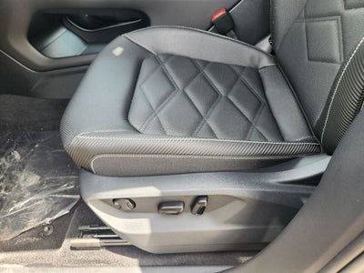 2026 Volkswagen Atlas Cross Sport SE w/Technology