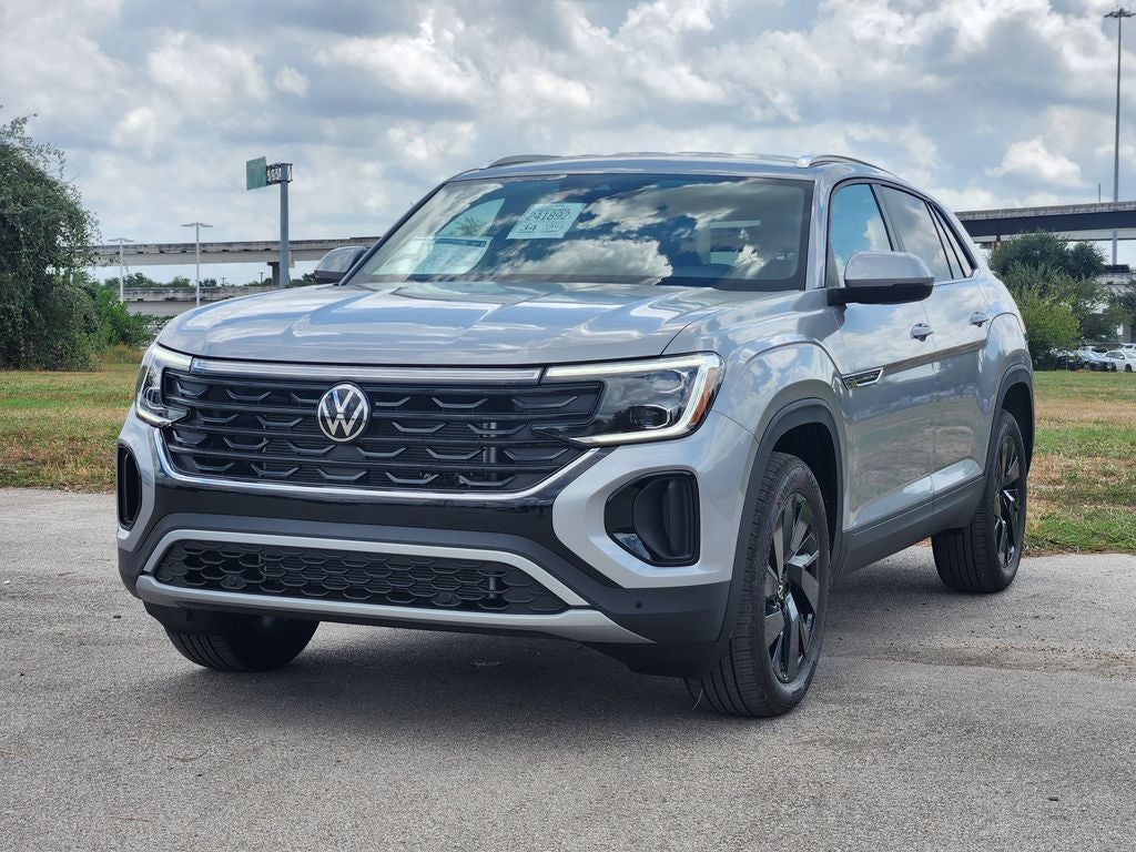 2026 Volkswagen Atlas Cross Sport SE w/Technology