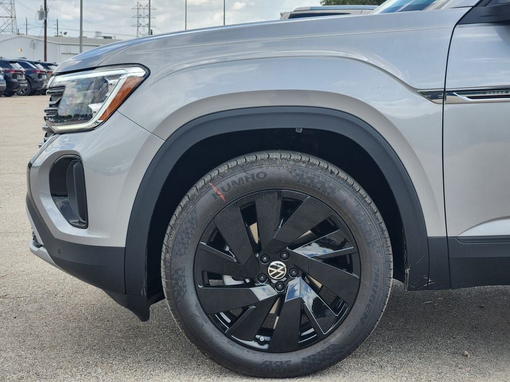 2026 Volkswagen Atlas Cross Sport SE w/Technology