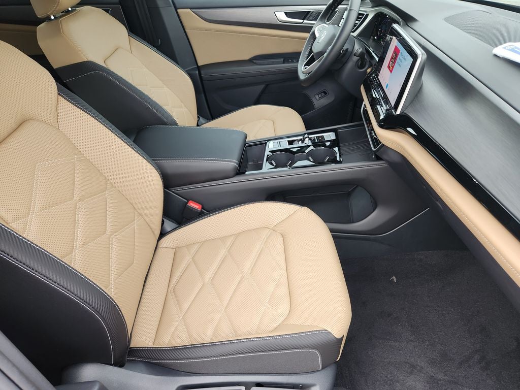 2026 Volkswagen Atlas Cross Sport SE w/Technology